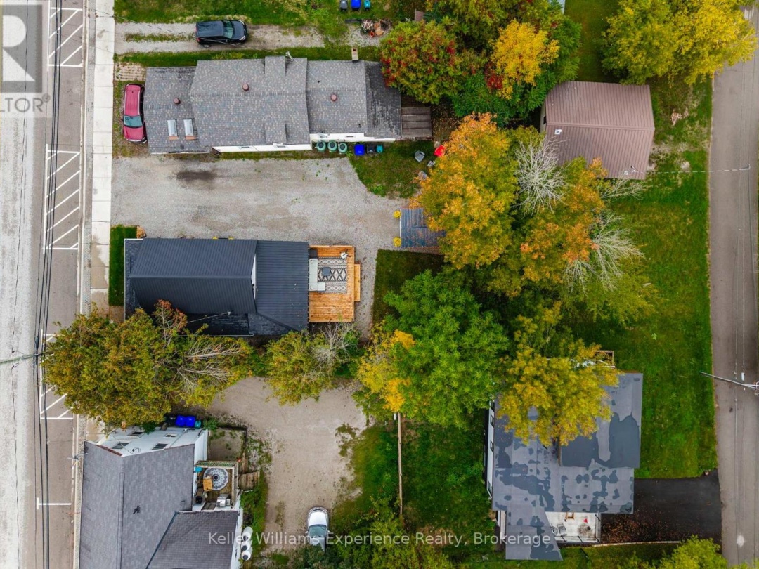 3355 MUSKOKA STREET, 