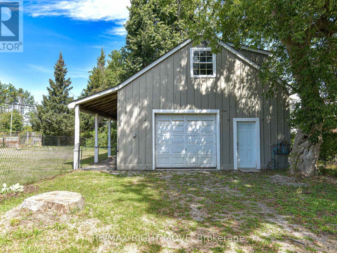 3323 PARK ROAD, 