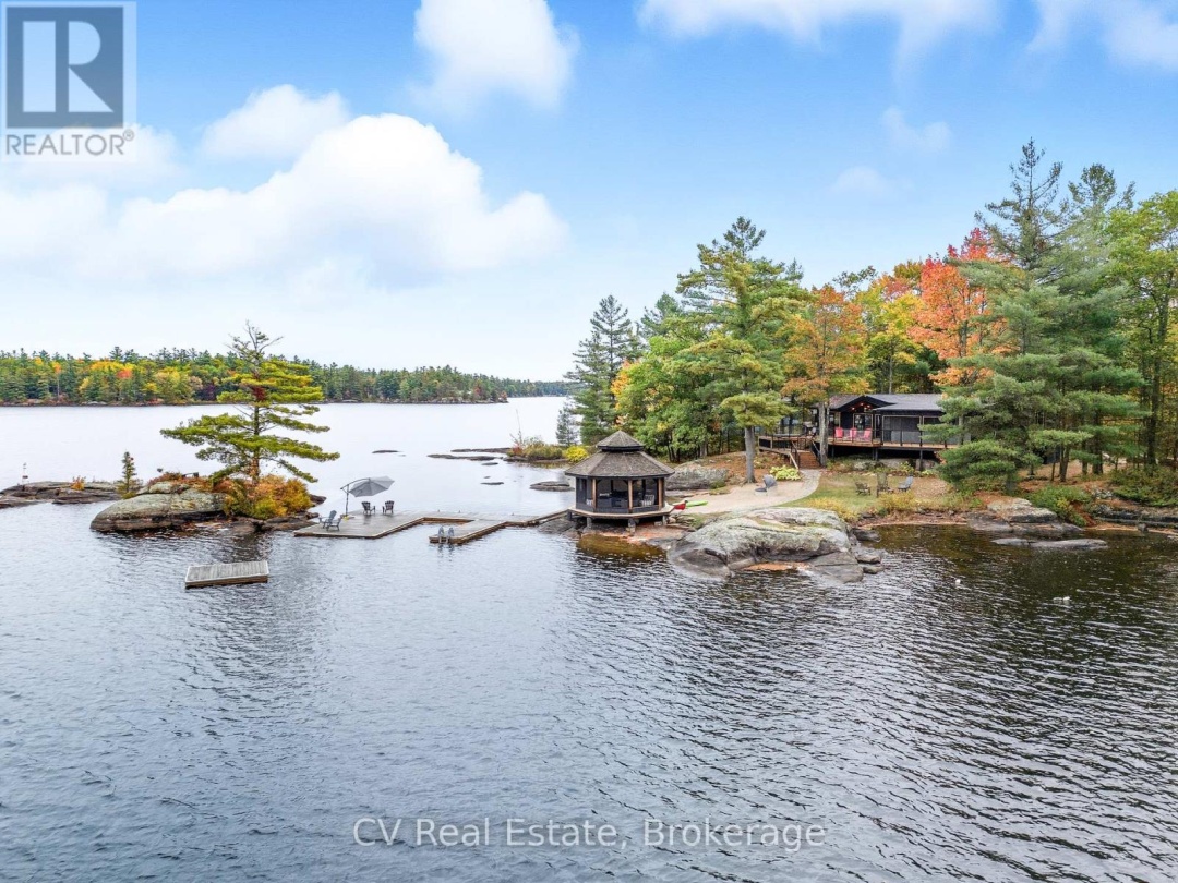 1069 WHITE EAGLE ROAD, Kahshe Lake