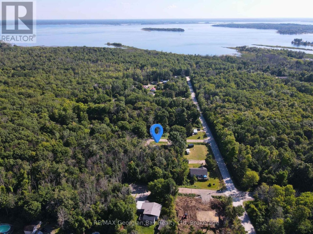 426 DAVID AVENUE, Tay (Port McNicoll)