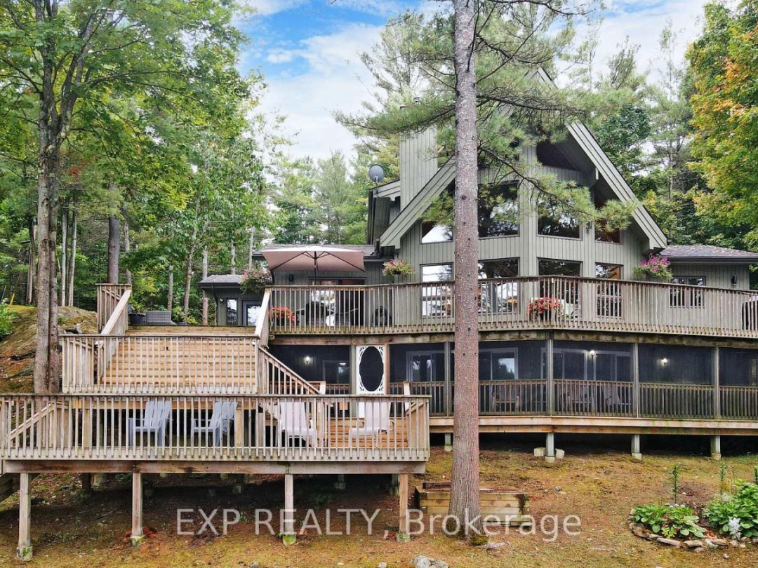 3413 Flat Rapids Lane, Severn Lake