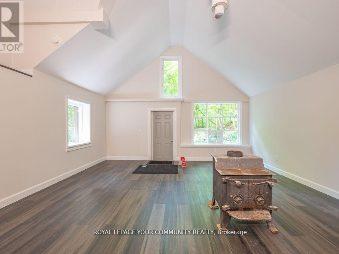 9297 HIGHWAY 118 E, Minden Hills (Minden)