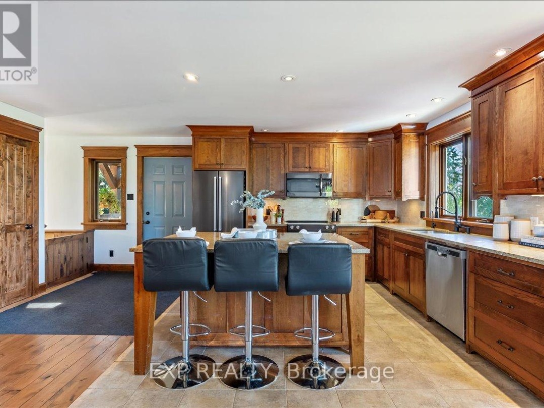 857 CEDAR GLEN ROAD, 