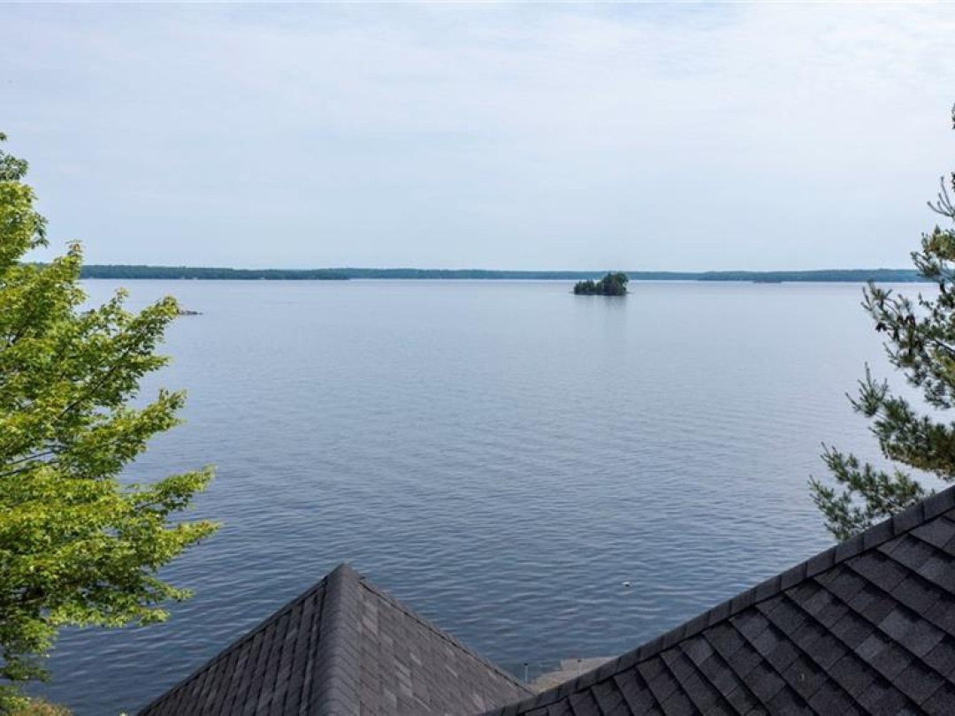 1044 Lawland Hts Rd, Lake Muskoka