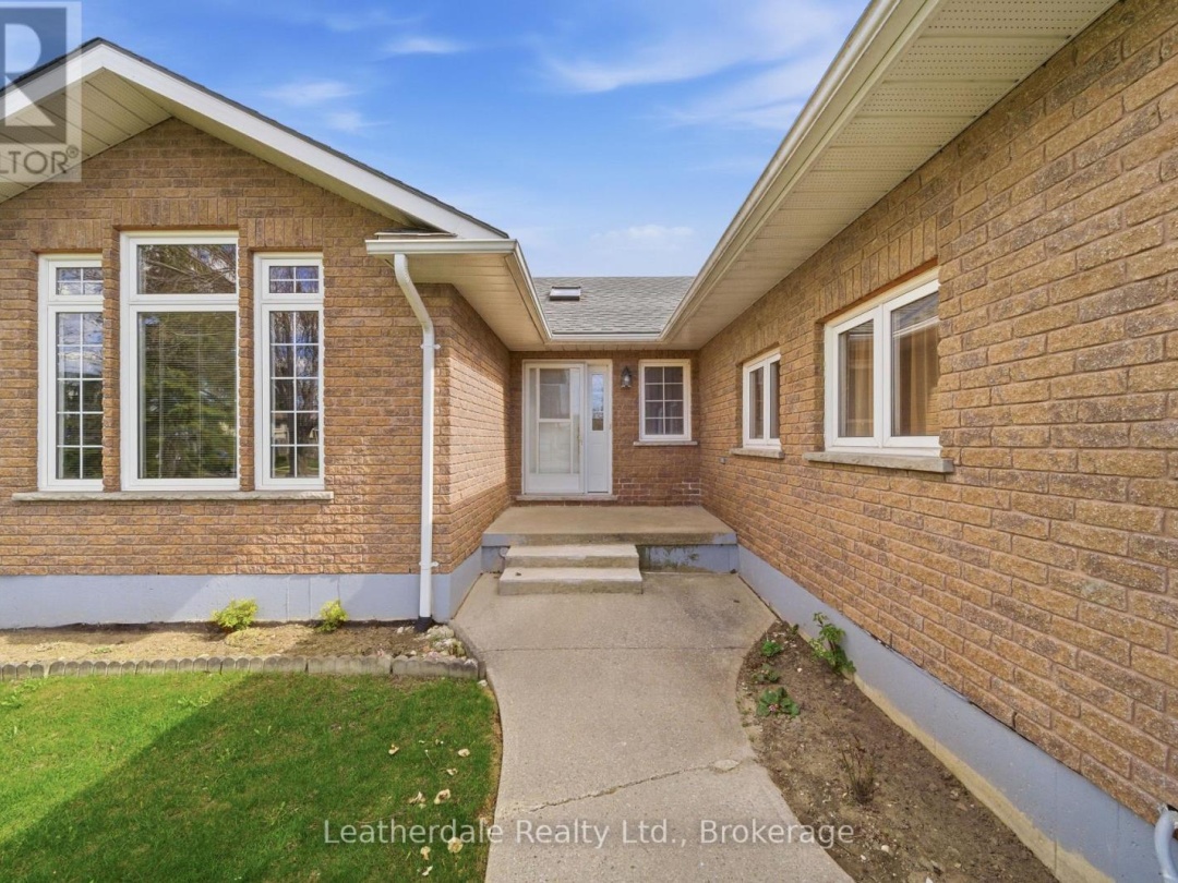 3 ROSEMARY ROAD, Orillia