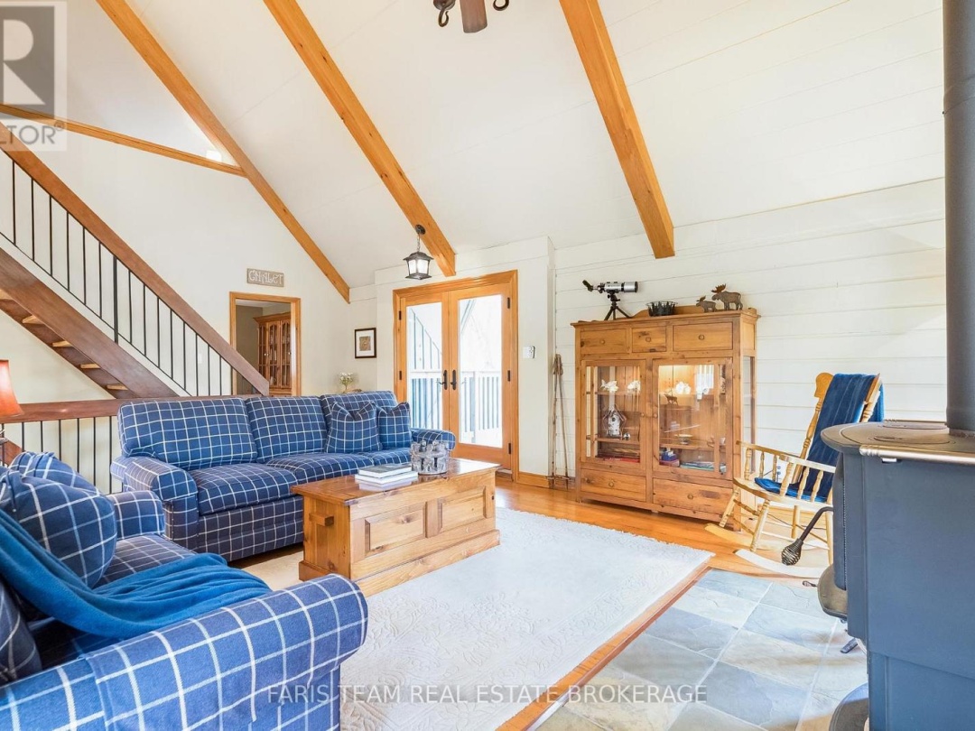 46 HURONWOODS DRIVE, Oro-Medonte (Sugarbush)