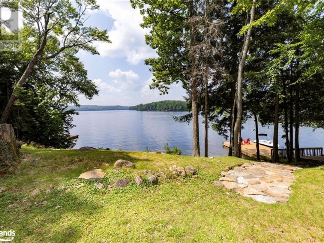 180 Bigwin Island, Lake Of Bays