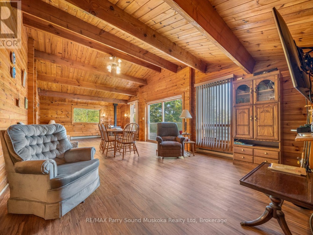 30 OLD SIDS ROAD, Little Whitefish Lake