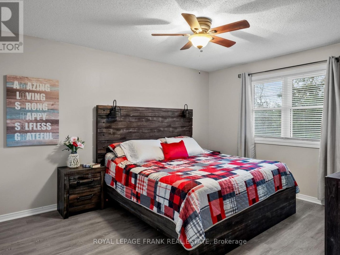 21 BIRCH CRESCENT, Kawartha Lakes (Bobcaygeon)