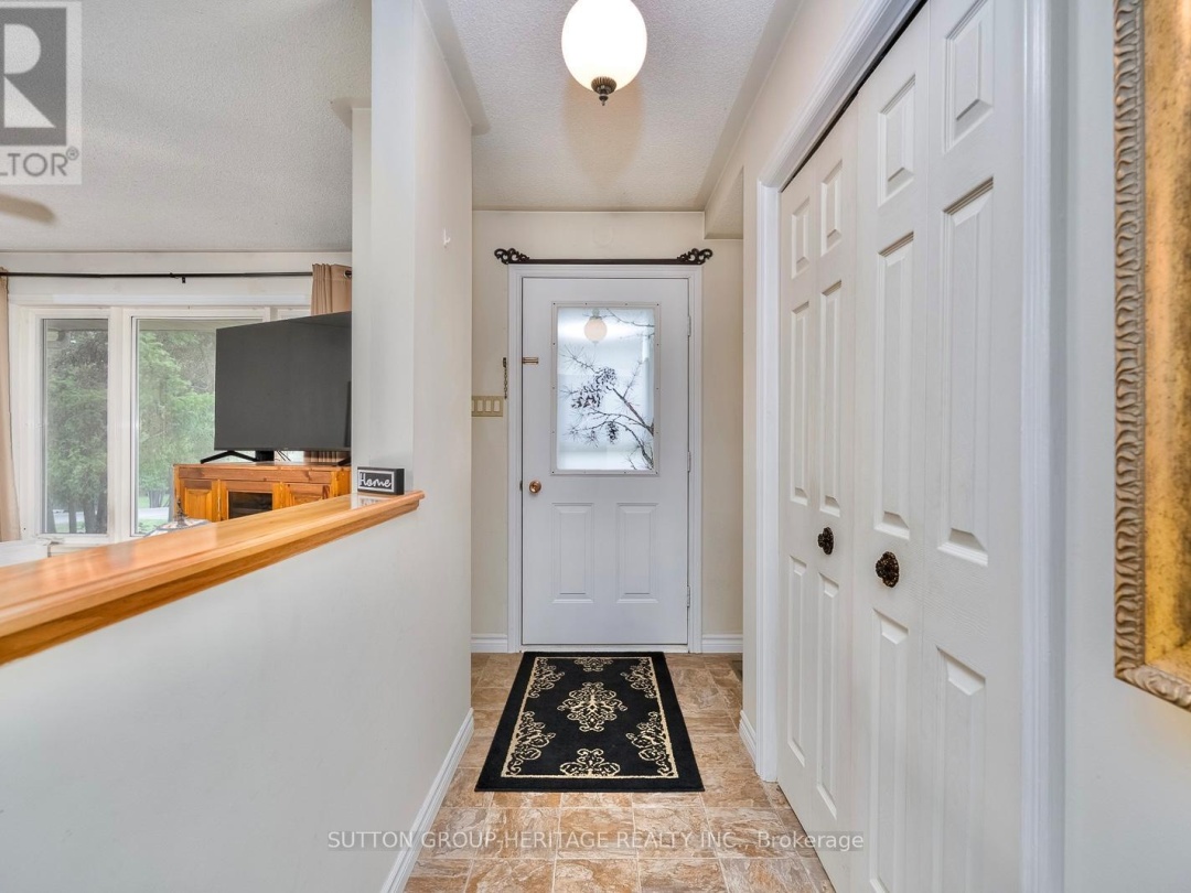 228 PIRATES GLEN DRIVE, Trent Lakes
