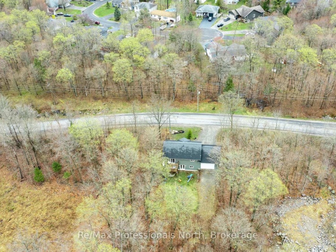 69 YONGE STREET S, Huntsville (Chaffey)