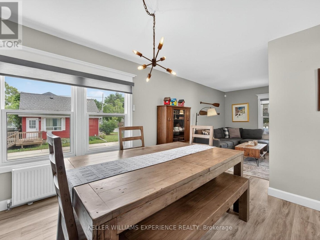 120 DUNLOP STREET, Orillia