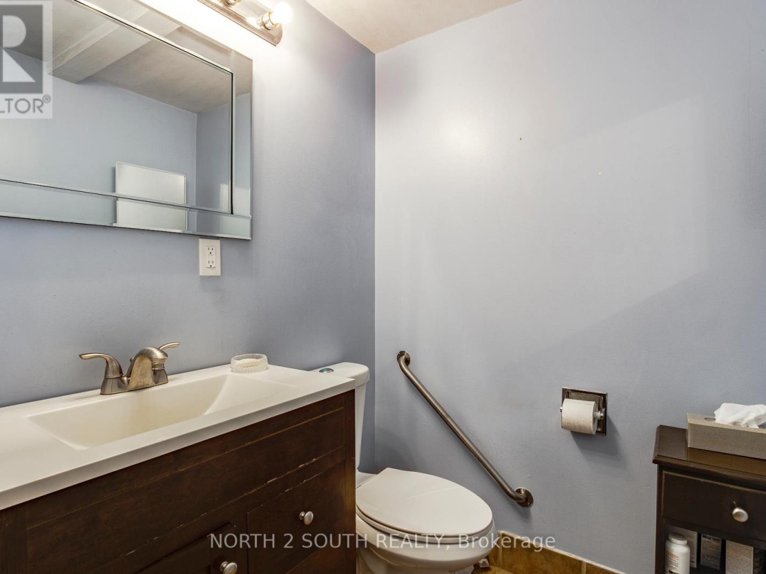 2512 HONEY HARBOUR ROAD, Georgian Bay (Baxter)