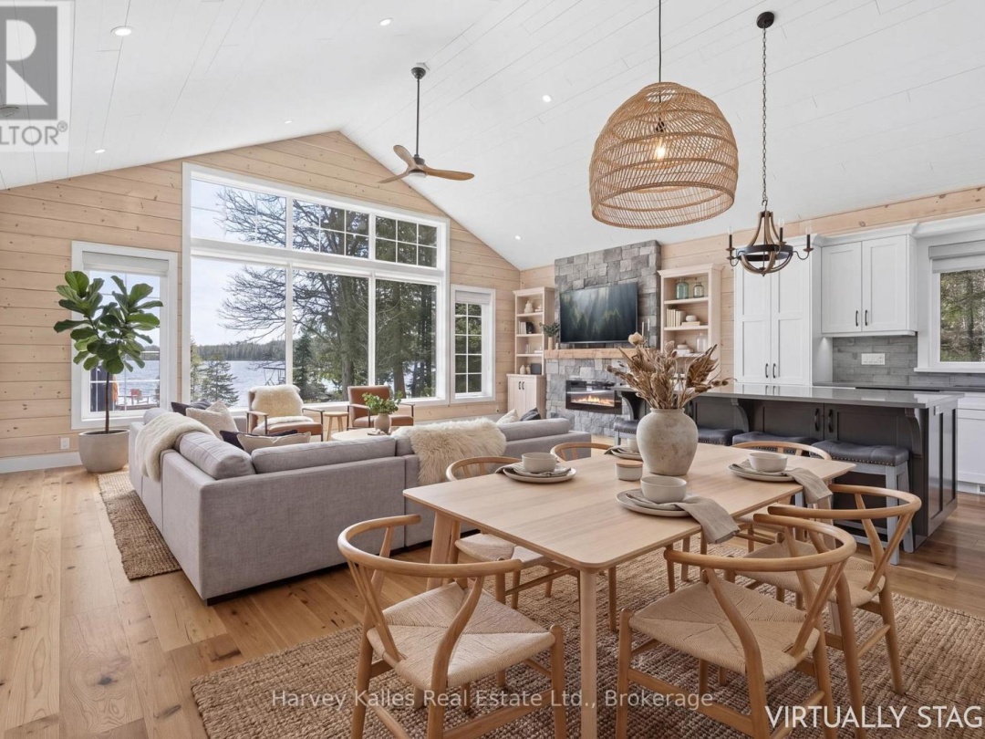 41 SUNSET COVE ROAD, Blackwater Lake