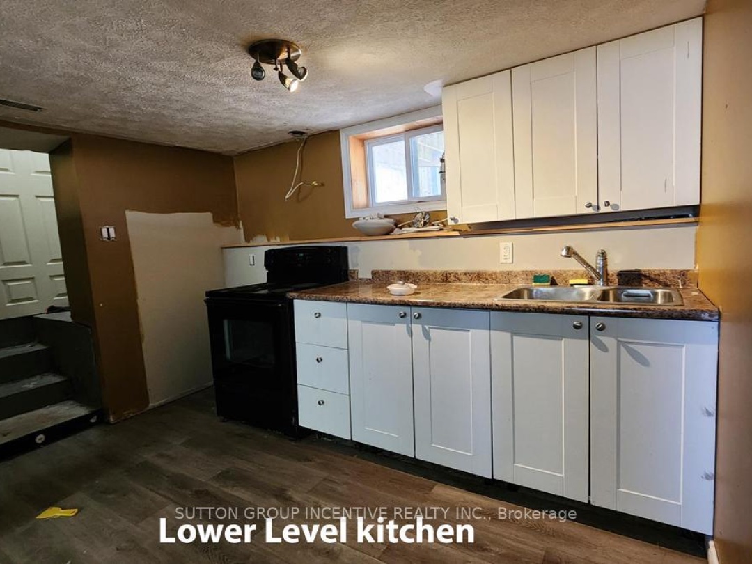 856 NEY AVENUE, Tay (Port McNicoll)
