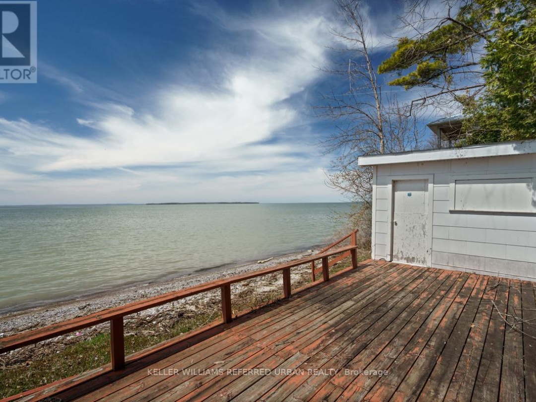 26950 Cedarhurst Beach Road, Lake Simcoe