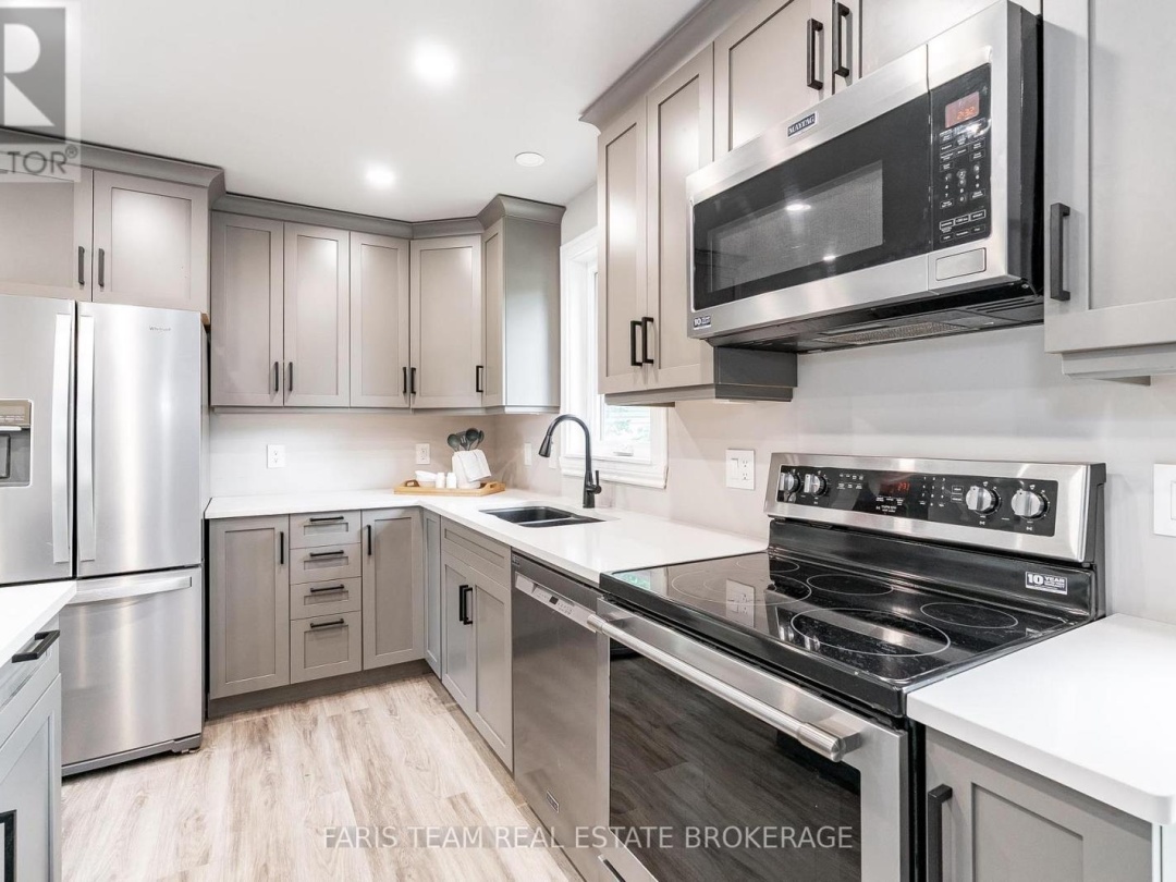 8304 COUNTY ROAD 169, 