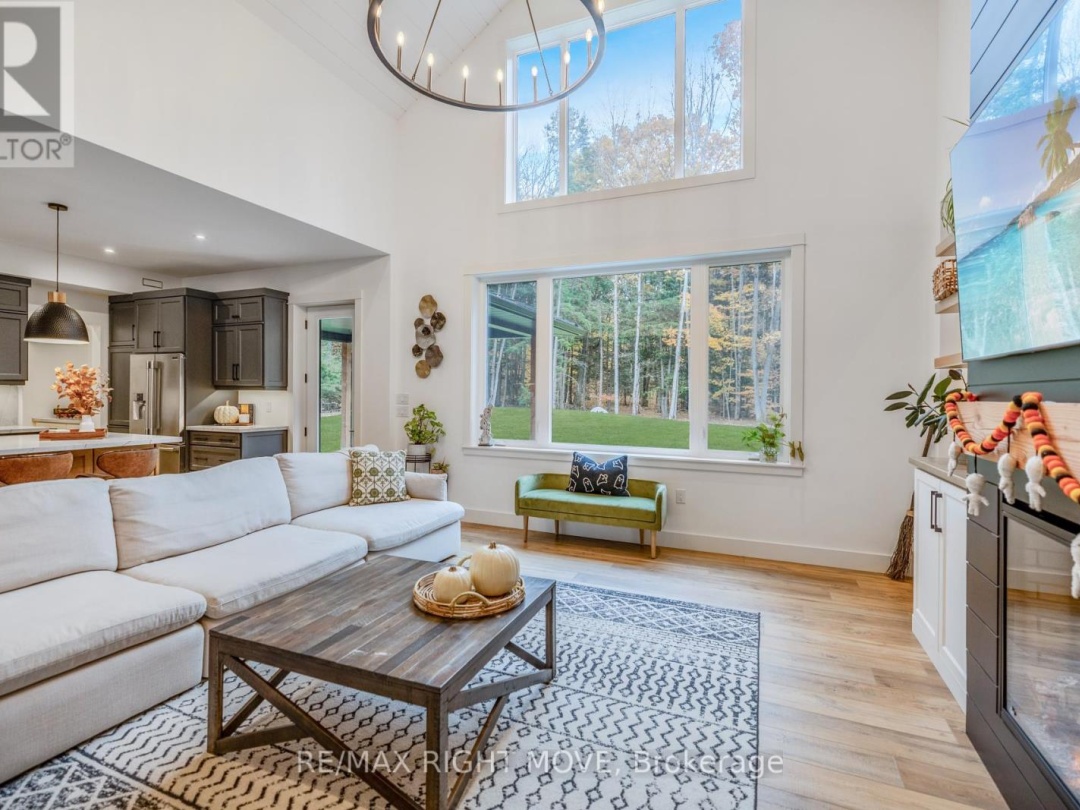 1025 DAVIS DRIVE, 