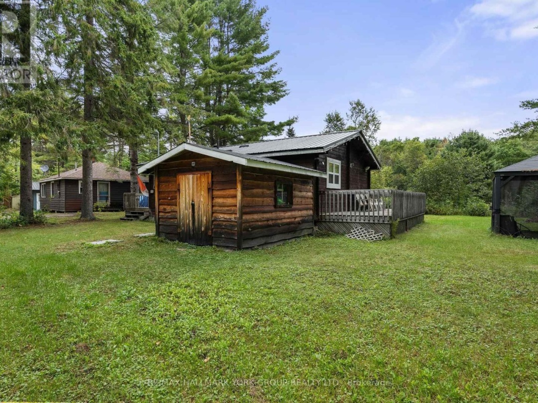 1042 Goadsby Trail, Burnt Lake