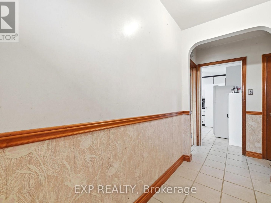 4142 STEWARTS LANE, Severn