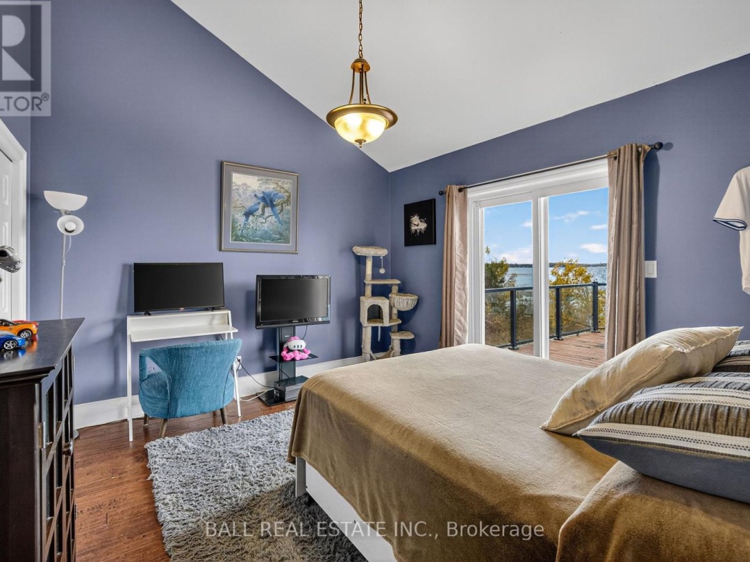 151 PELLER COURT, Pigeon Lake