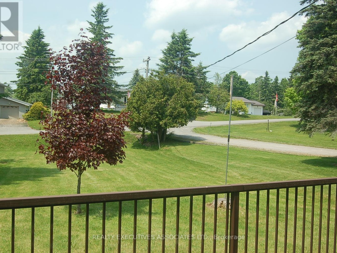 211 ALPINE LAKE ROAD, Pigeon Lake