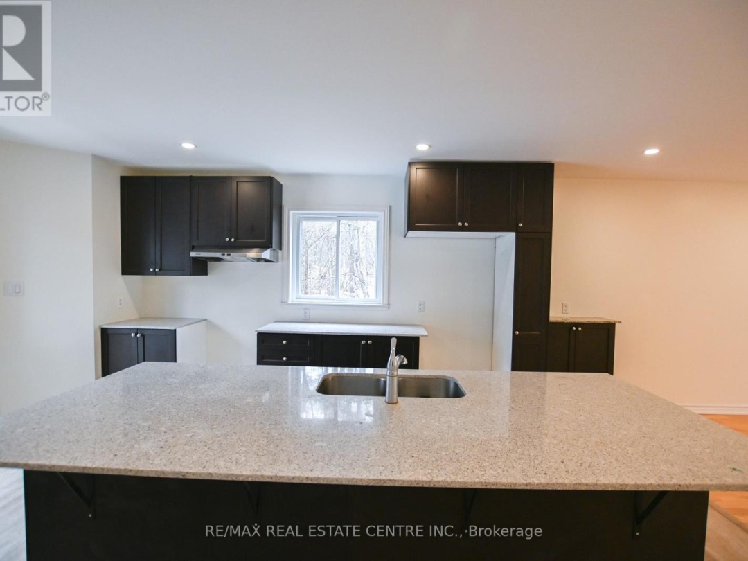 1078 SOUTH KAHSHE LAKE ROAD E, Gravenhurst (Morrison)