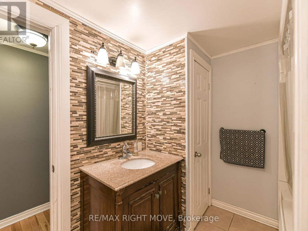 3323 PARK ROAD, 