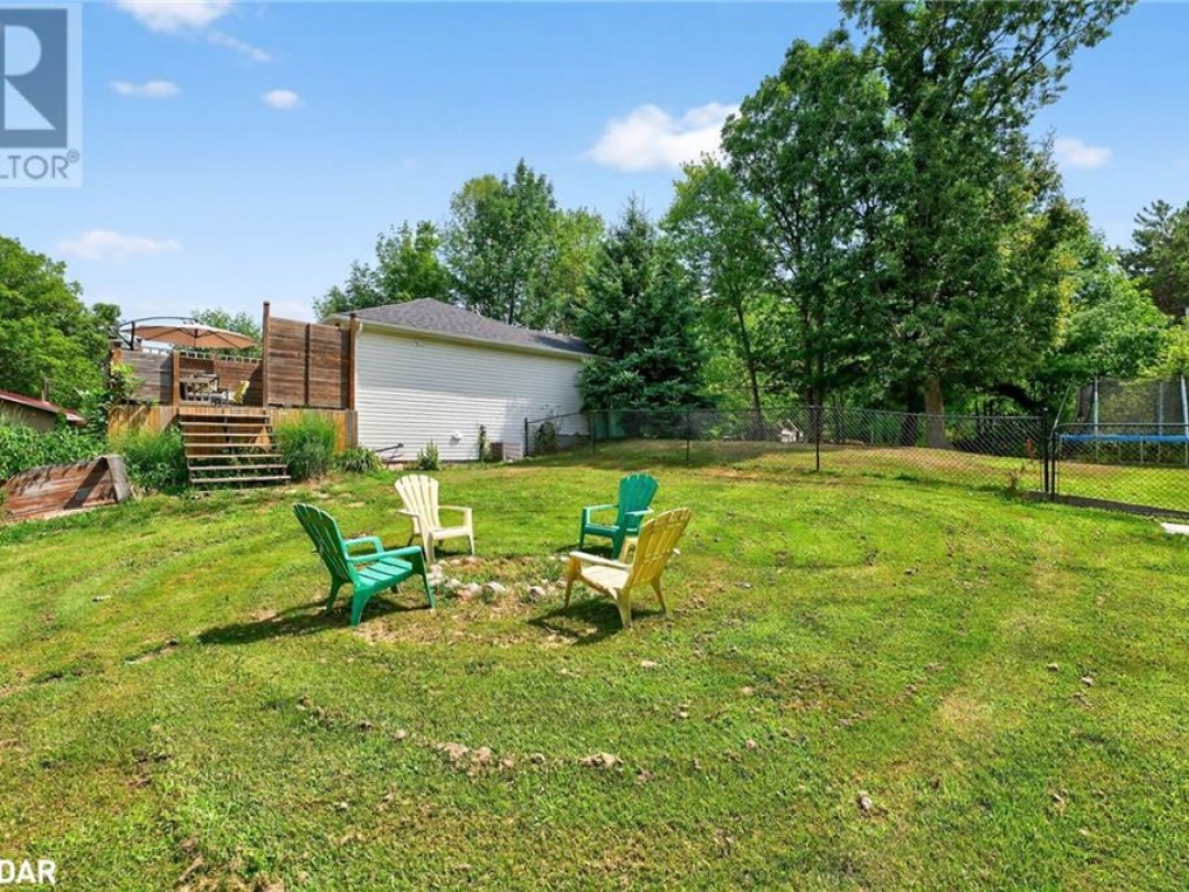 7935 PARK LANE Crescent, 