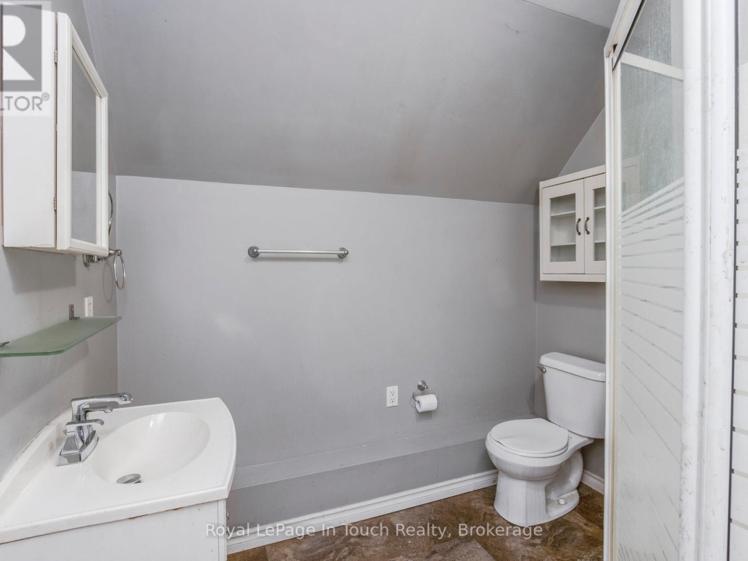 397 WILLIAM STREET, Tay (Victoria Harbour)