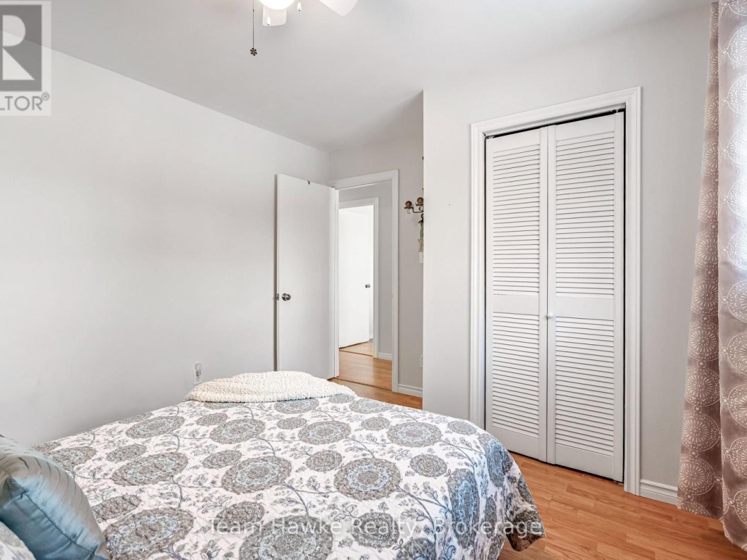 264 KINGFISHER AVENUE, 