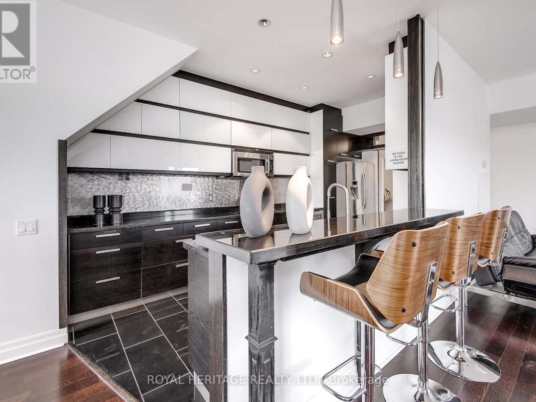 605 - 130 STEAMSHIP BAY ROAD, 