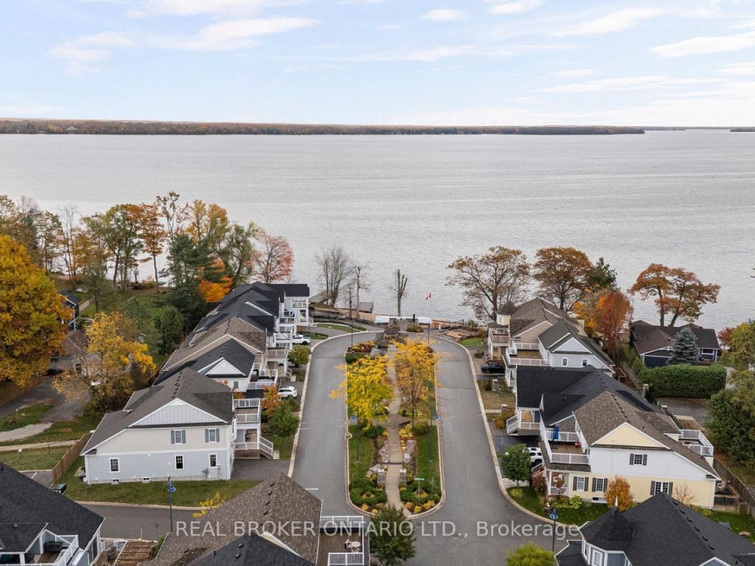 3315 BEACH CLUB BOULEVARD, 