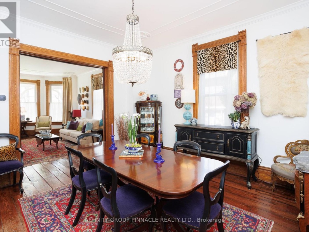 42 OAK STREET, Kawartha Lakes (Fenelon Falls)