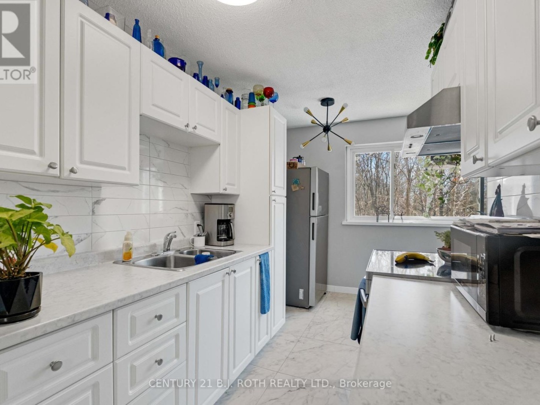 184 BORLAND STREET E, Orillia