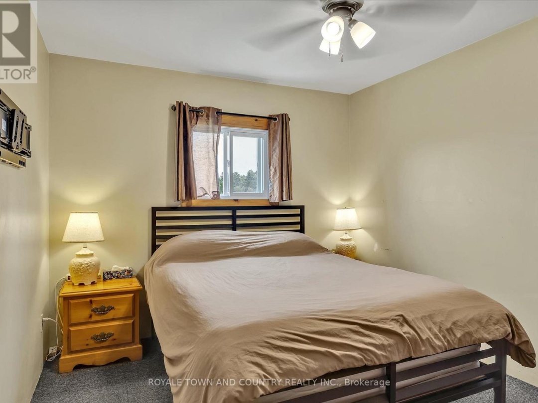 1042 TWEED DRIVE, Highlands East (Glamorgan)