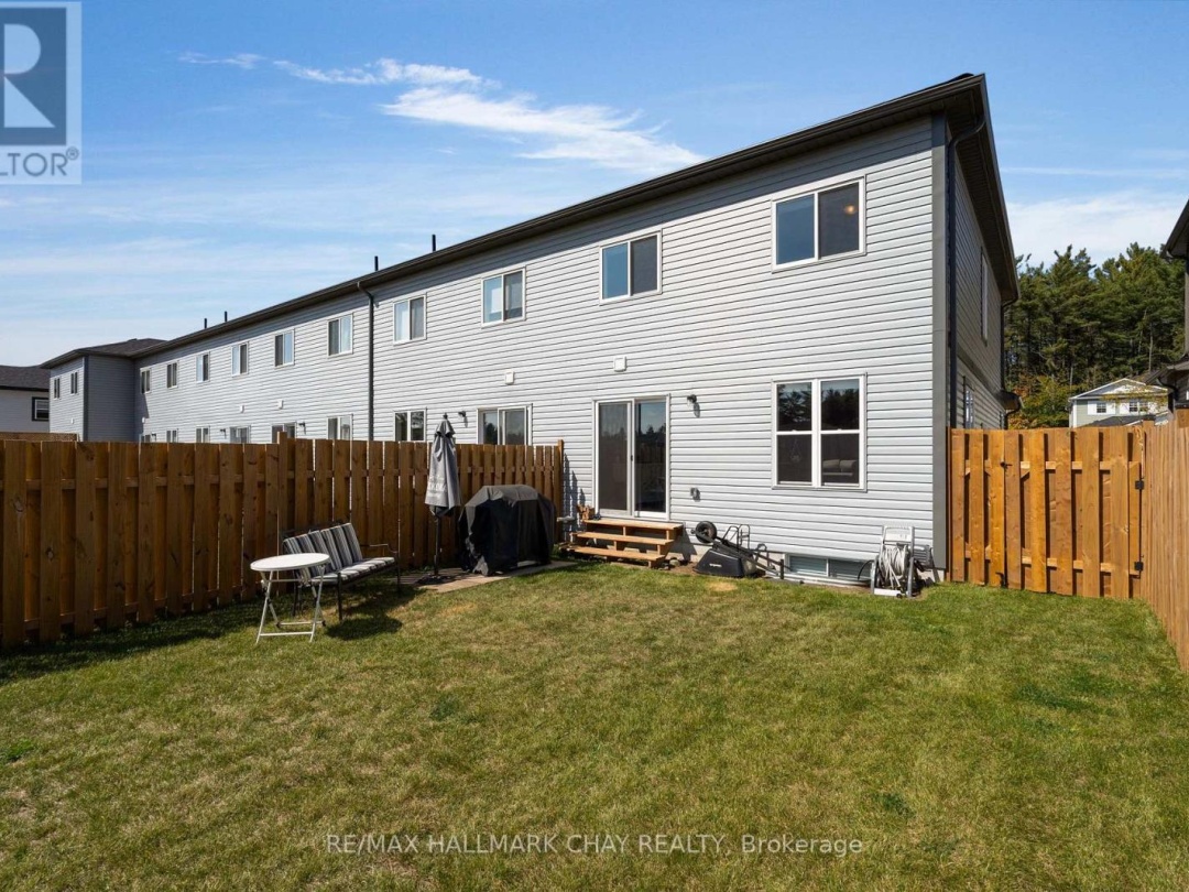 14 NICOLE PARK PLACE, 