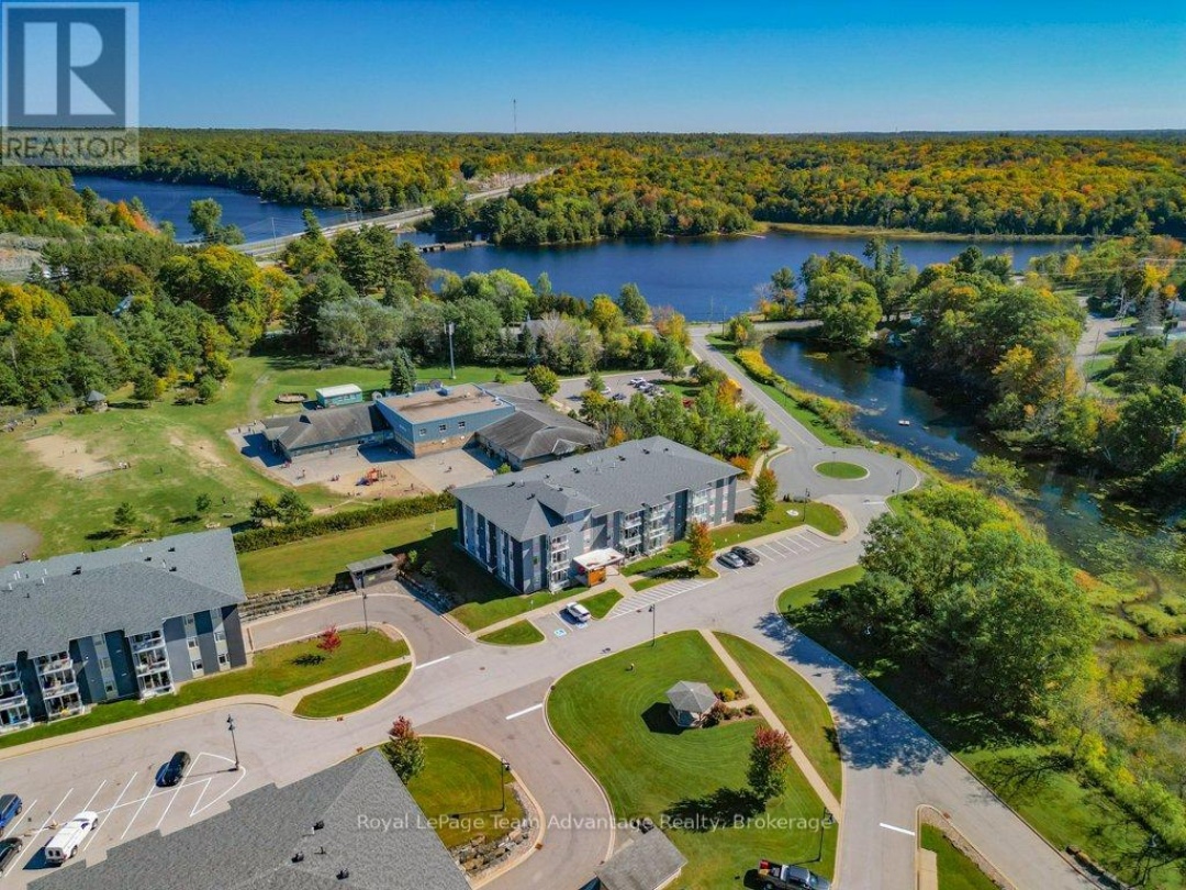 203 - 20A SILVER BIRCH COURT,