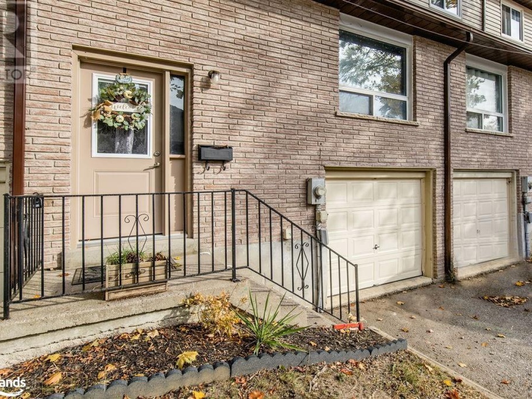 1095 Mississauga Street Unit# 77, Orillia