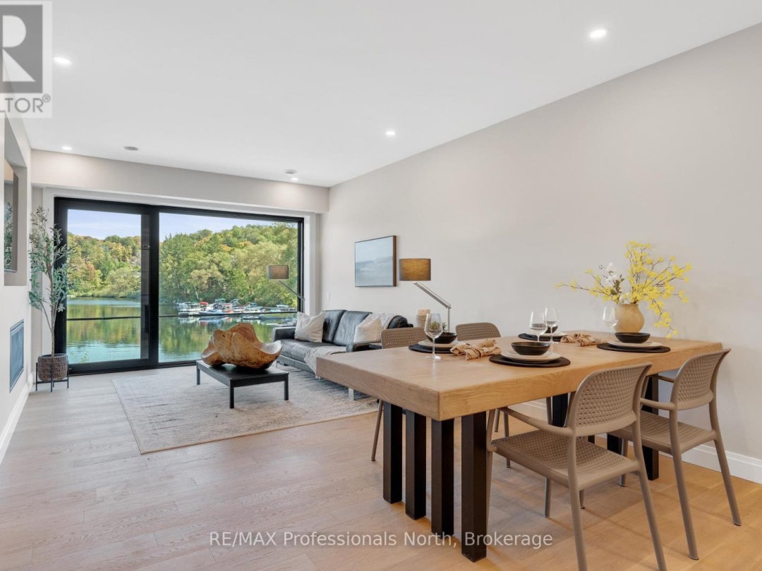 105 - 32 BRUNEL ROAD, 