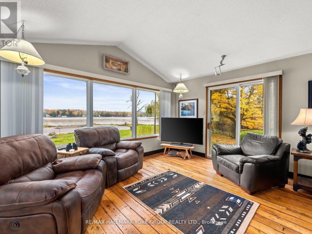 102 ALBERT STREET, Gull River