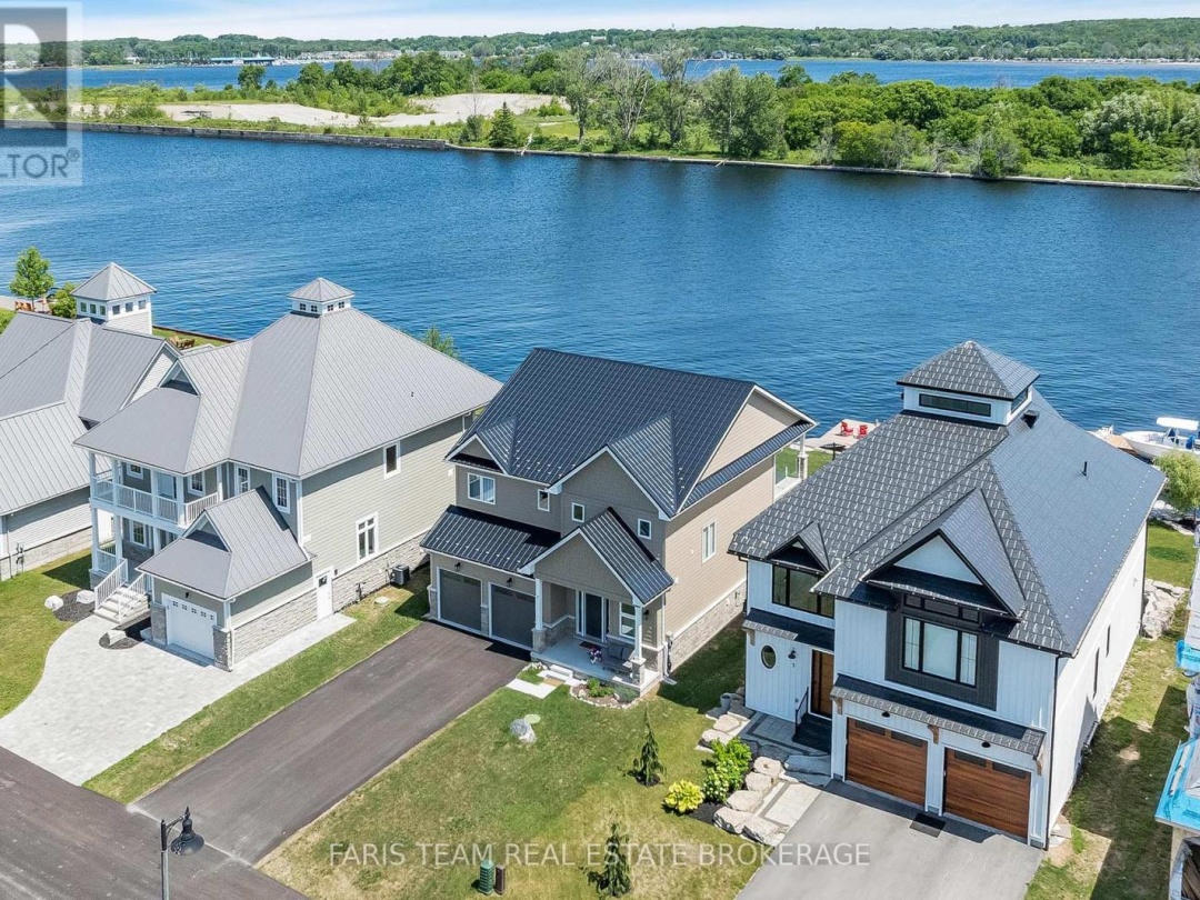 7 DOCK LANE, Georgian Bay
