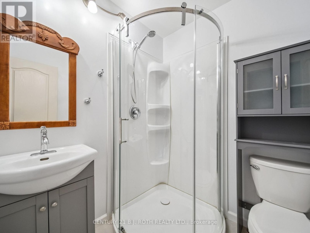 1415 CUNNINGHAM CRESCENT, 