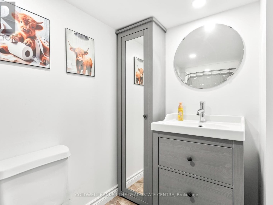 7 LEACH STREET, 