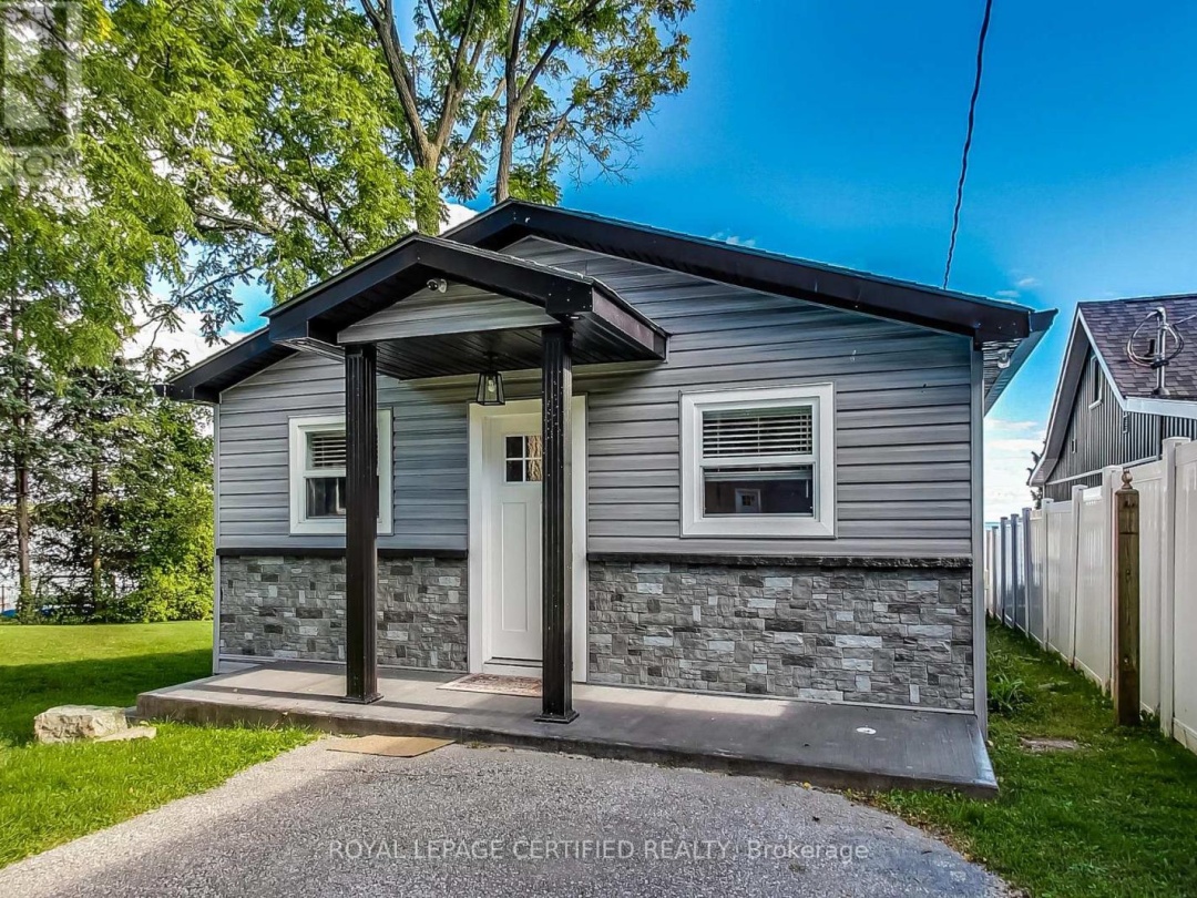 69 OLIVE CRESCENT, Lake Simcoe