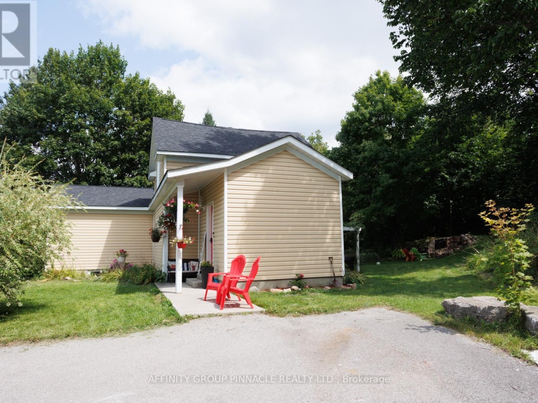 3462 MONCK ROAD, 