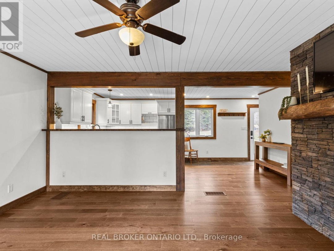 1401 NORTH SHORE ROAD, Algonquin Highlands (Stanhope)