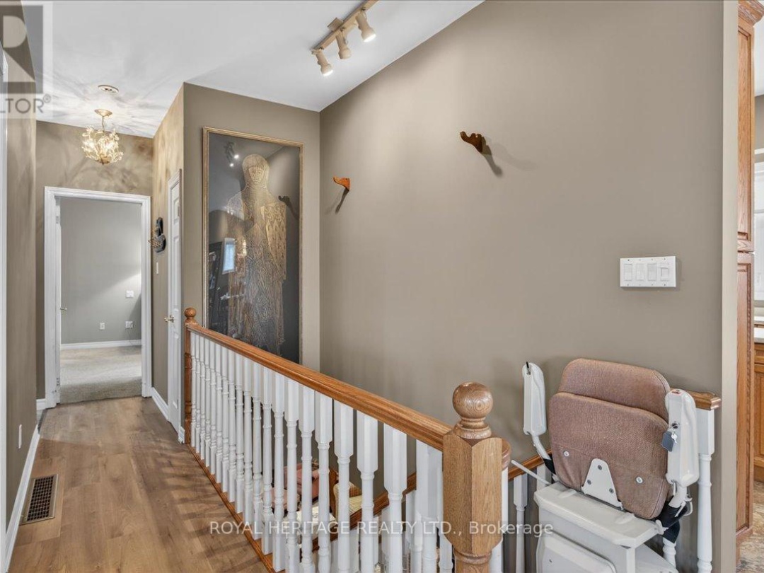 4 KENNEDY DRIVE, Kawartha Lakes (Fenelon Falls)