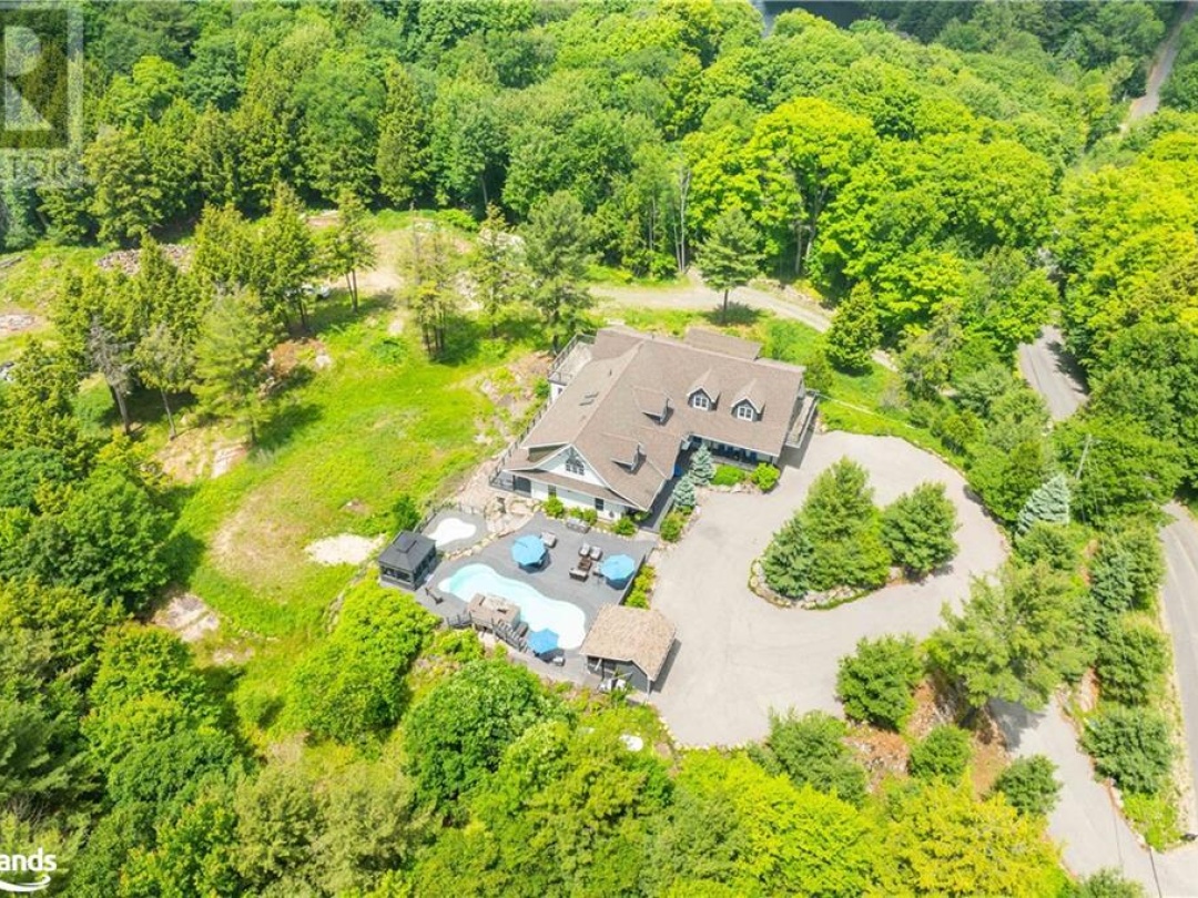 1075 Armstrong Point Road, Port Carling