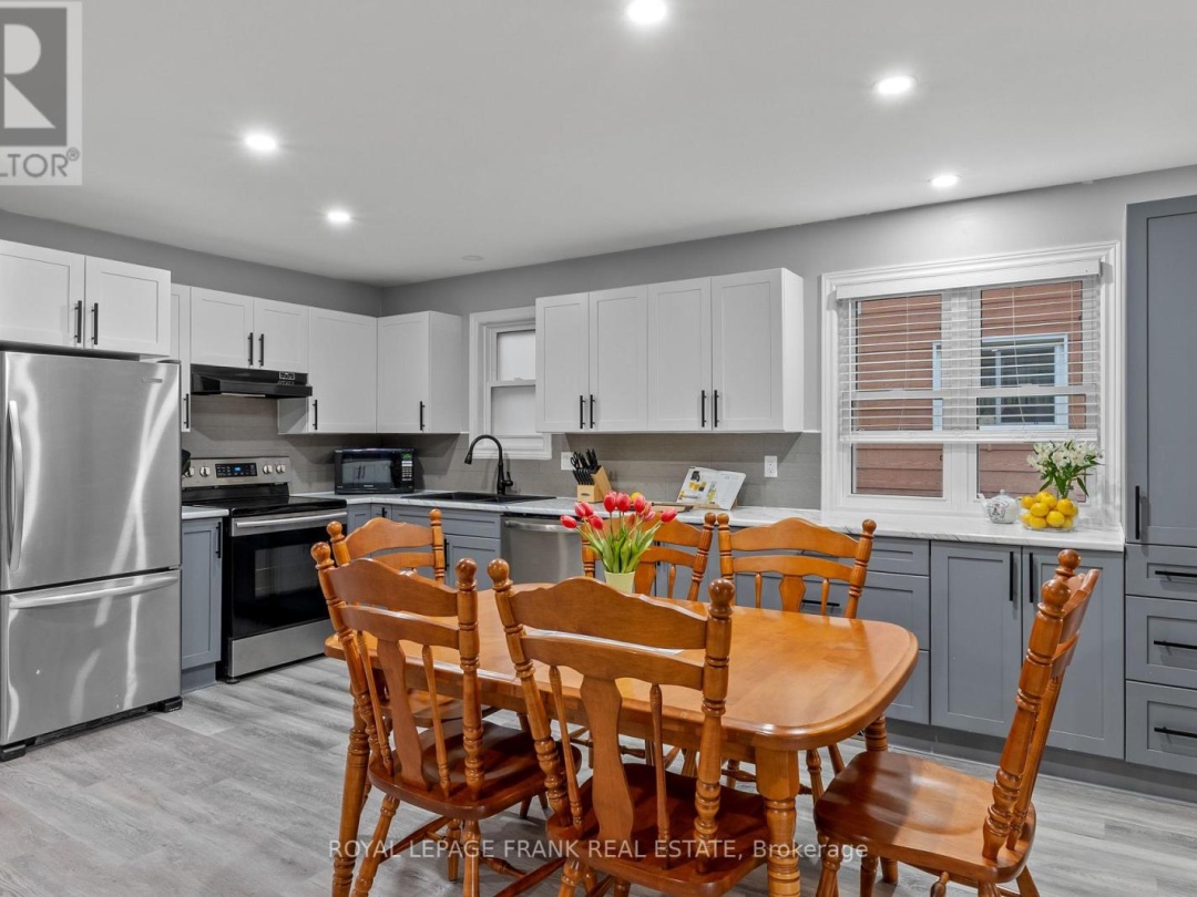 21 BIRCH CRESCENT, Kawartha Lakes (Bobcaygeon)